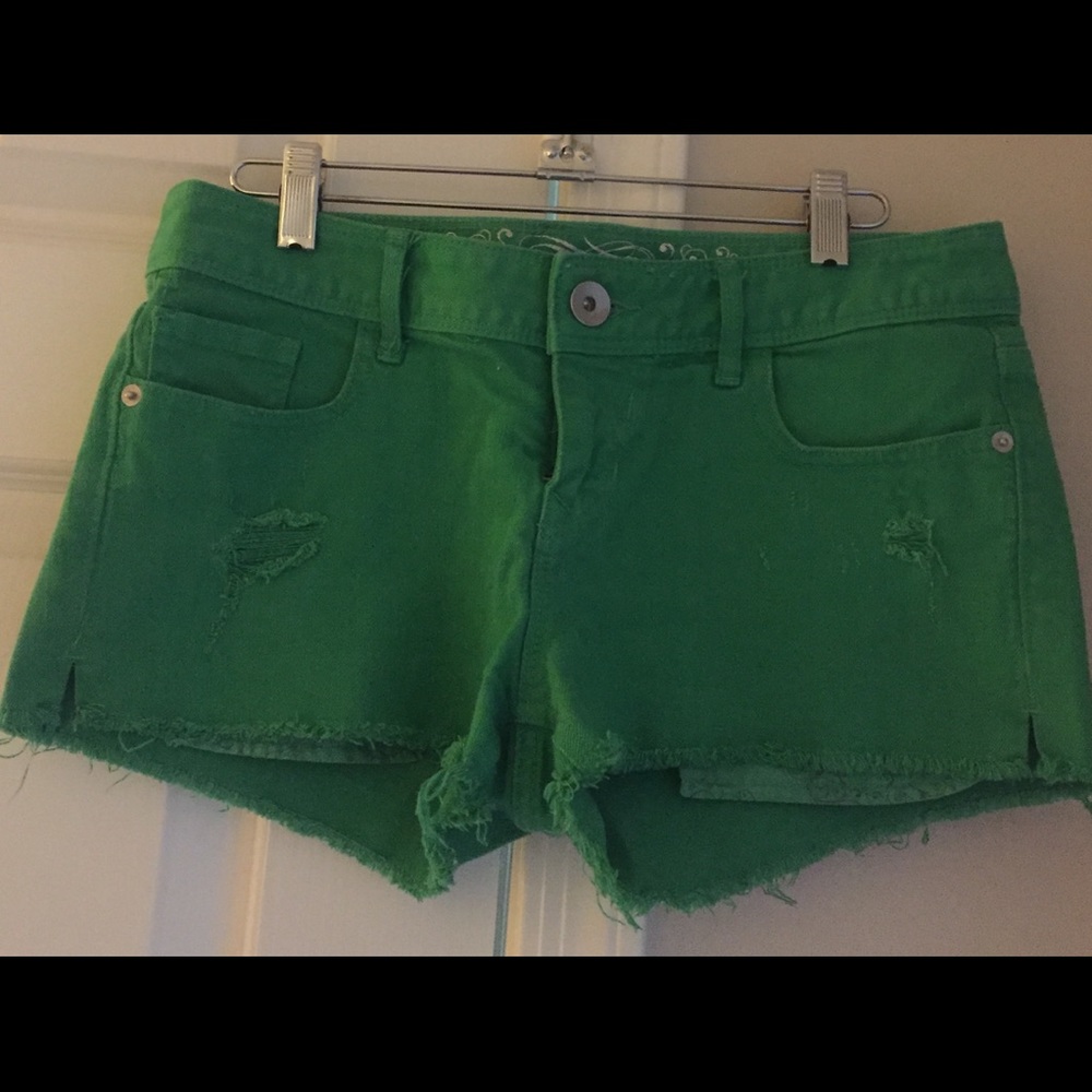 Express Distressed, Green Shorts